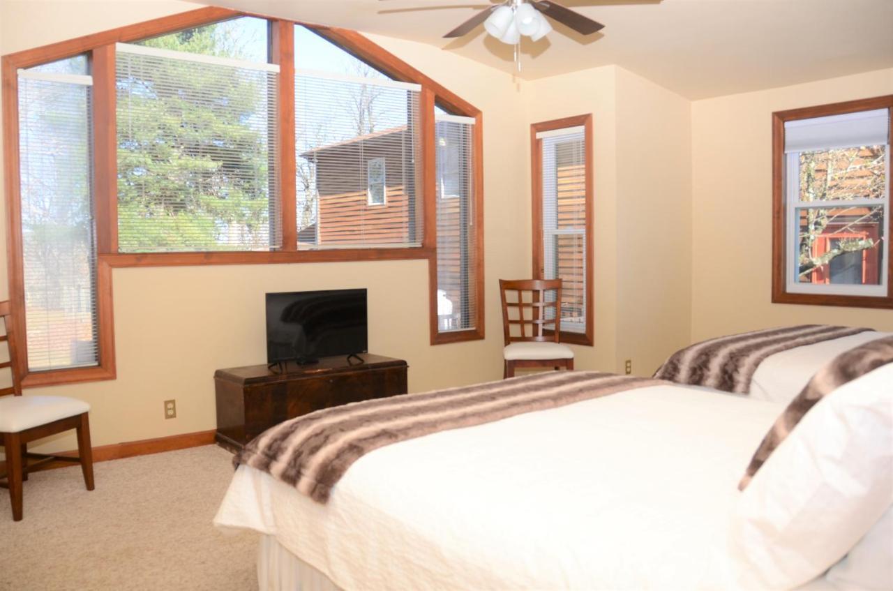Bent Mountain Lodge Roanoke Exterior foto